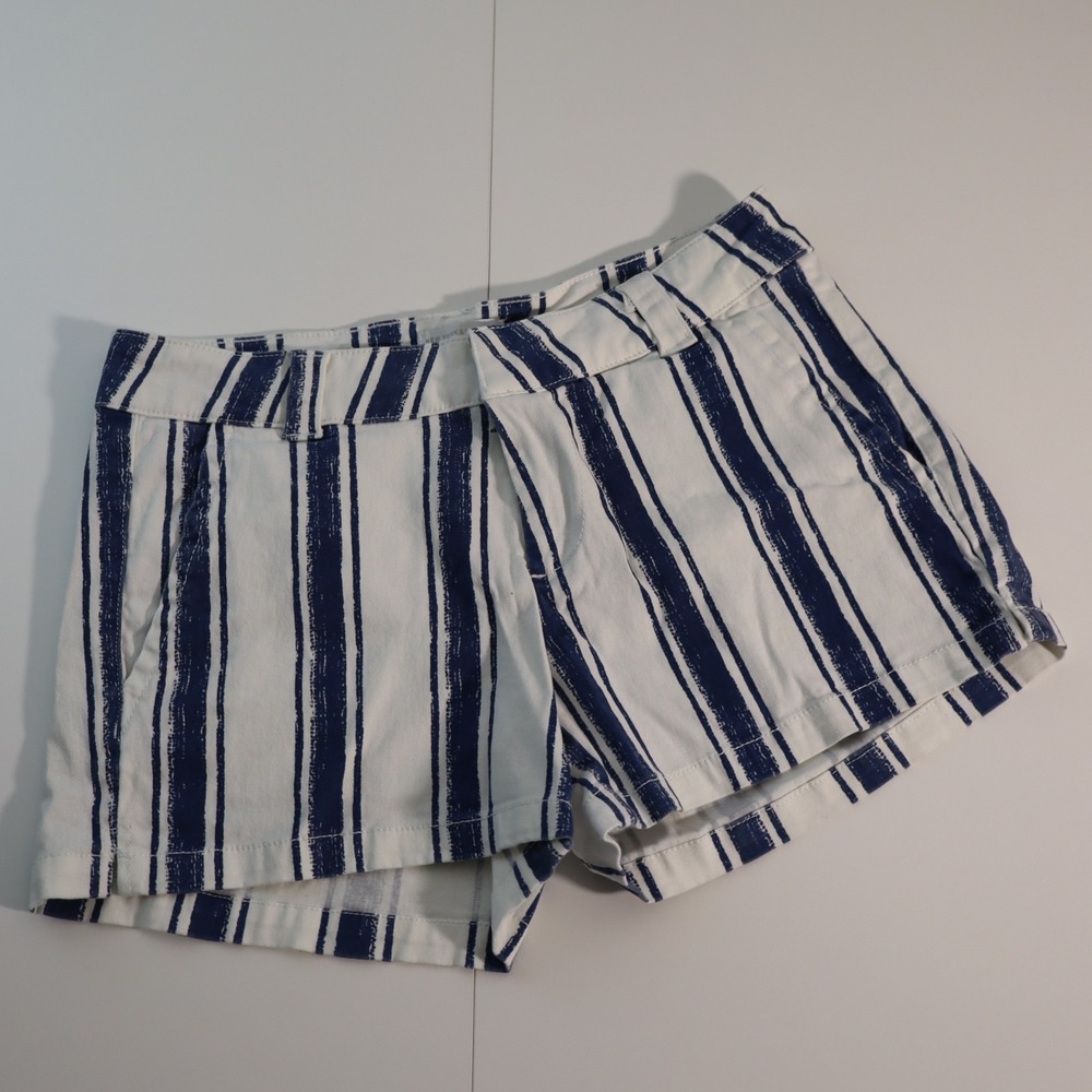 New York & Company Womens Size 0 Navy Blue White Striped Cotton Stretch Shorts